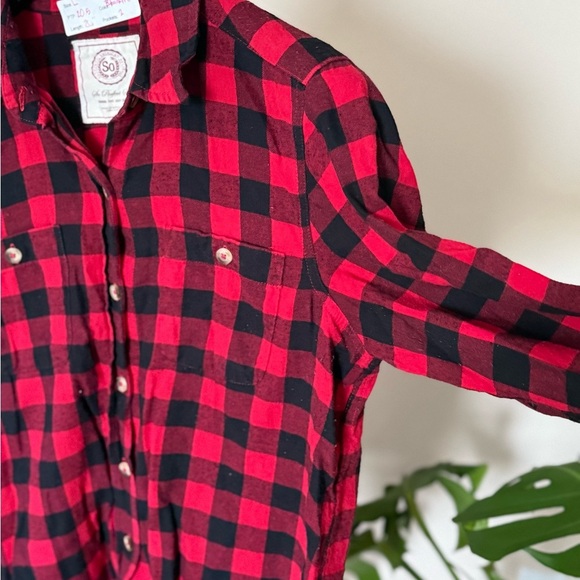 S.O. Red and Black Plaid Button-Up Shirt, Size L - Picture 4 of 7